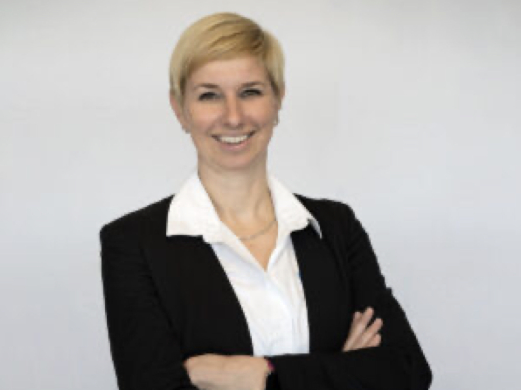 Dr. Monika Strecha